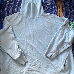 Oversized sweatshirt